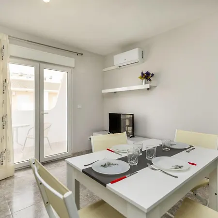 Abanicos By Interhome Apartment